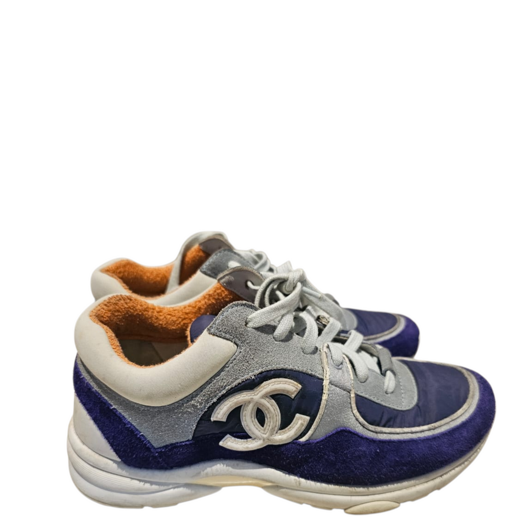 Chanel Low Top CC Logo Sneakers Purple/White Suede