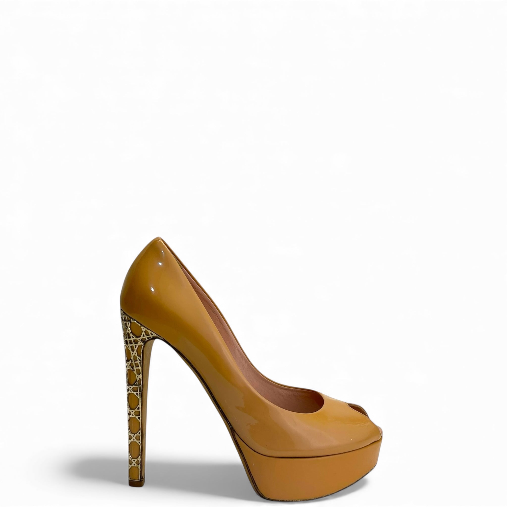 Christian Dior Peep Toe Platform Pumps Beige Patent Leather EU 38