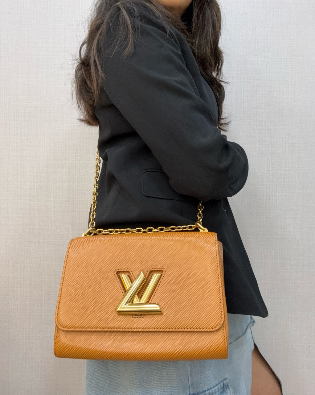 Louis Vuitton Twist MM Bag Epi Leather