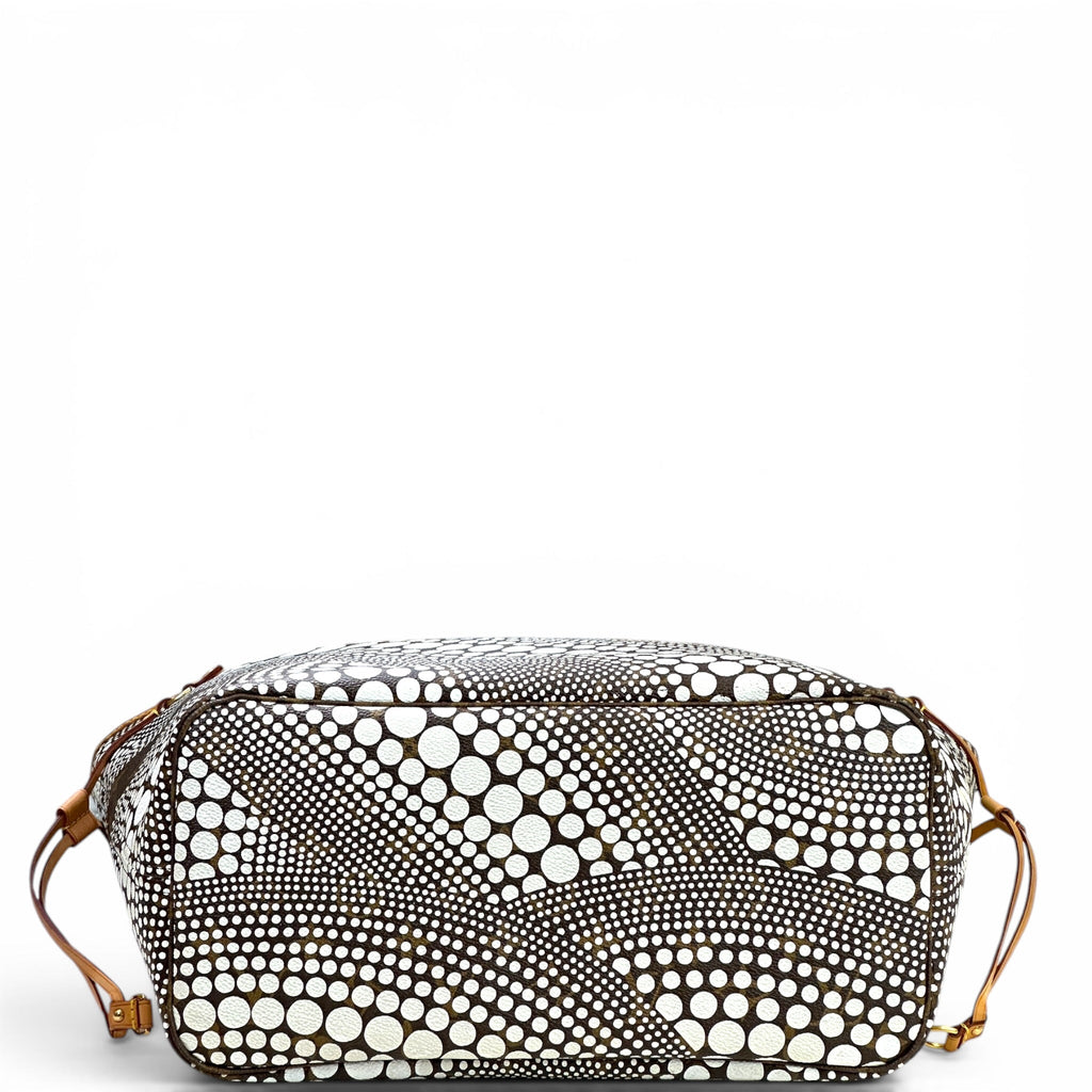 Louis Vuitton Neverfull MM Monogram Yayoi Kusama Wave Canvas