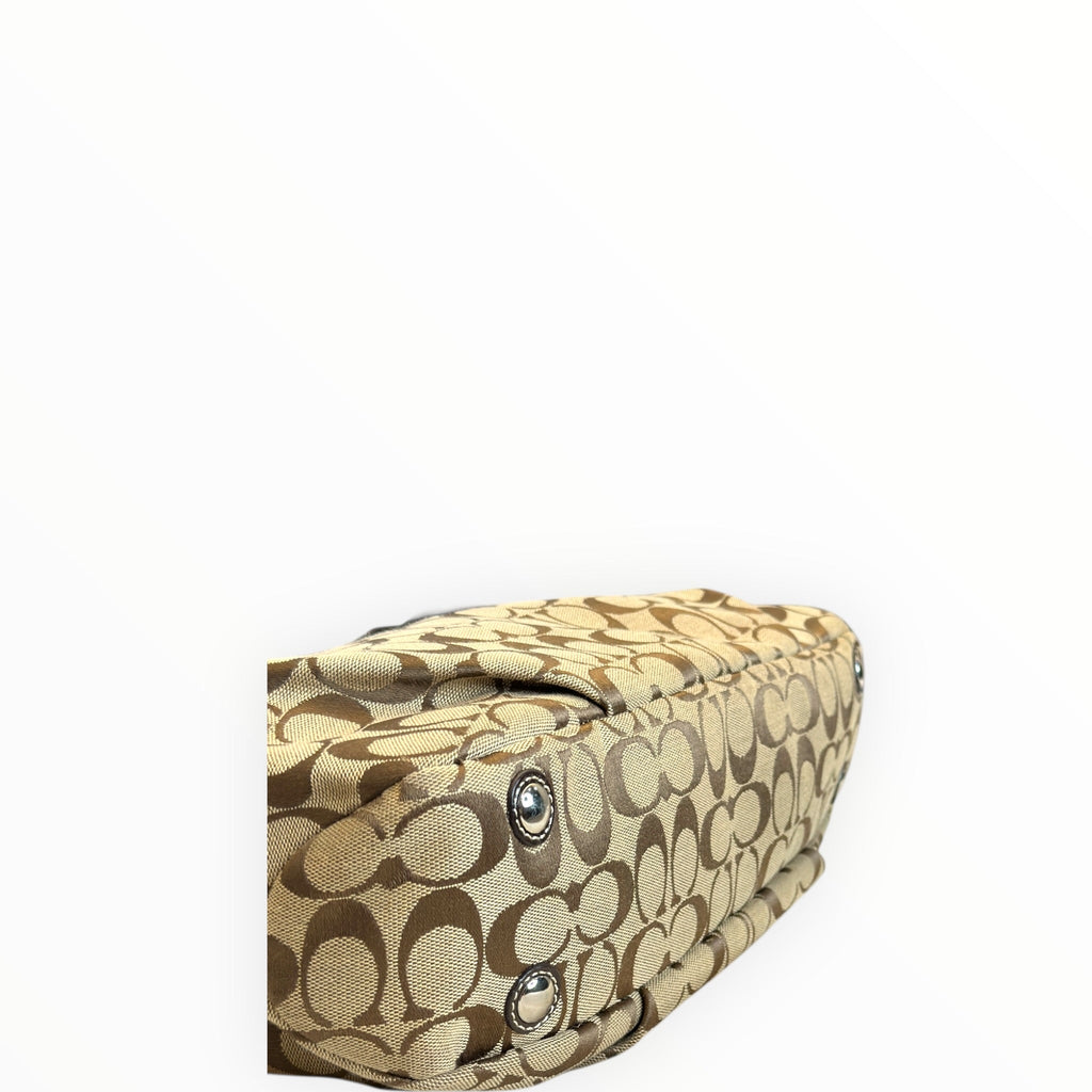 Coach Soho Lynn Hobo Bag Beige/Brown Signature Canvas