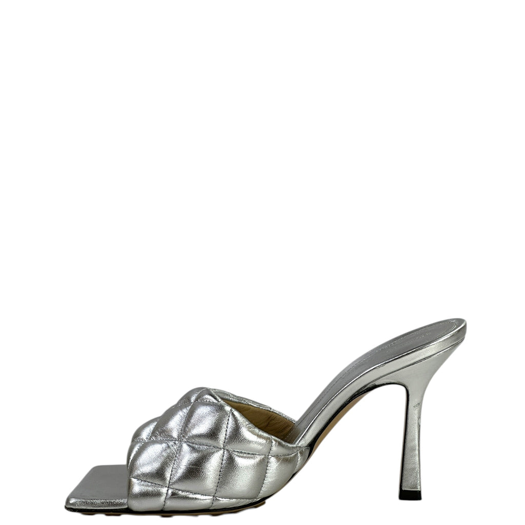 Bottega Veneta Lido Slide Sandals Quilted Metallic Silver Leather EU 37