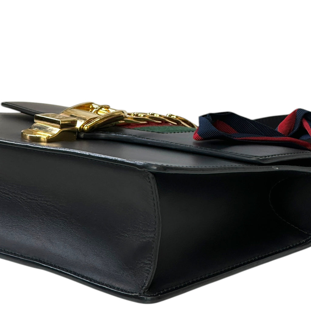 Gucci Sylvie Shoulder Bag Medium Black Leather