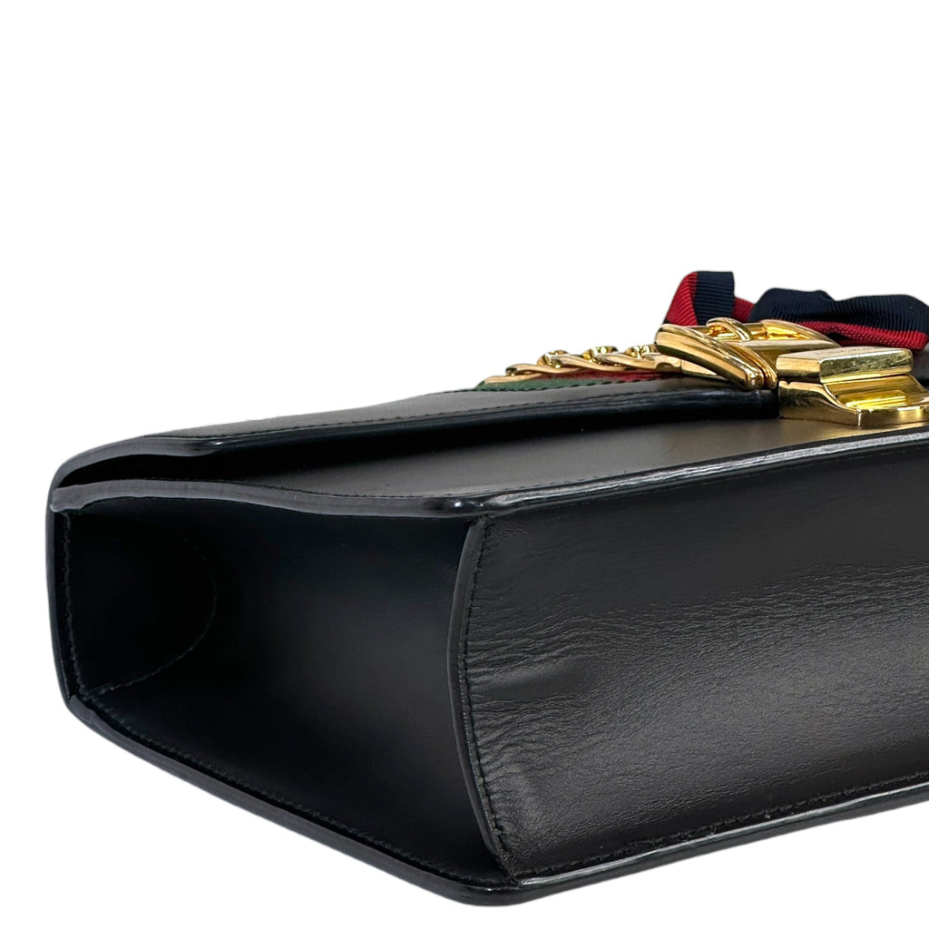 Gucci Sylvie Shoulder Bag Medium Black Leather