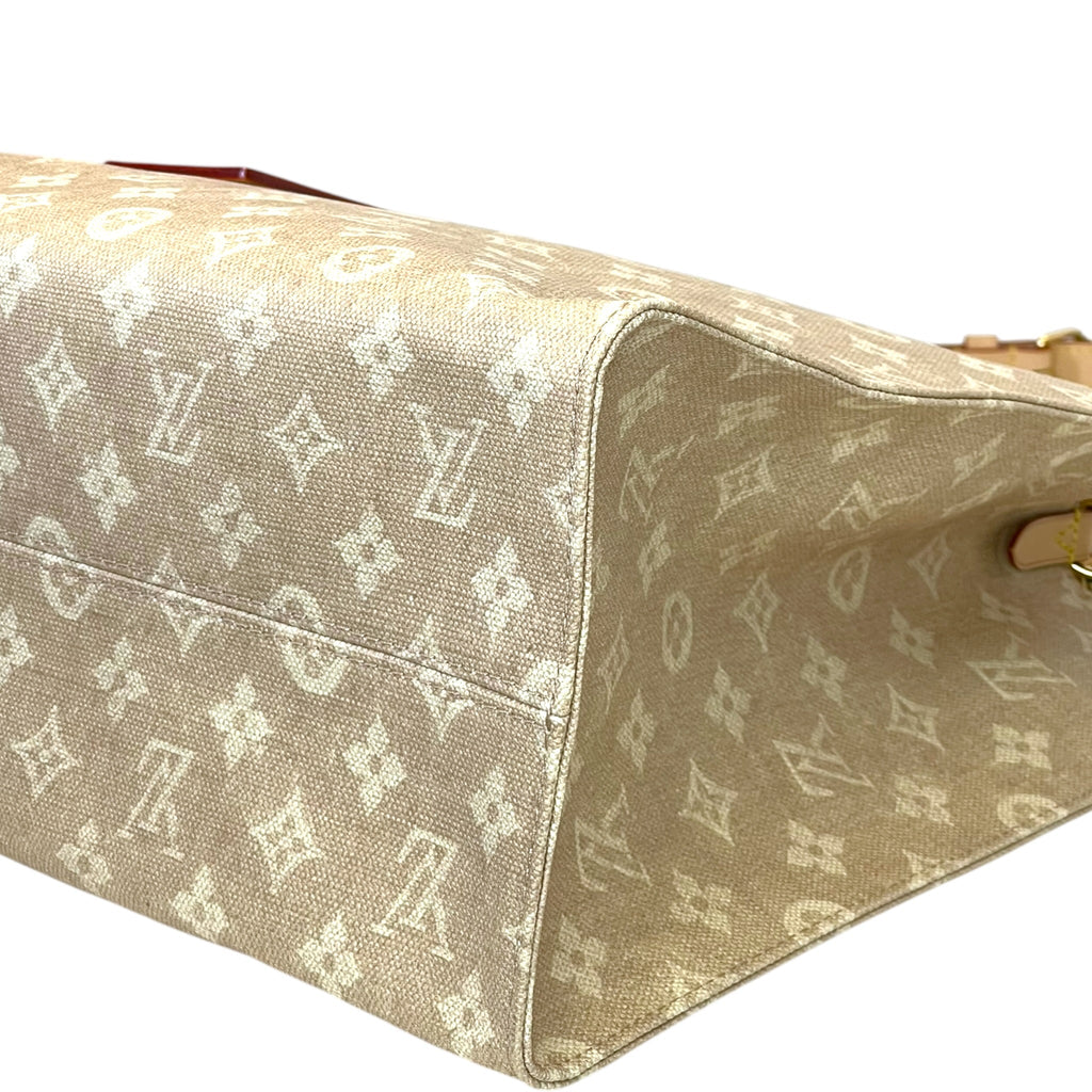 Louis Vuitton OnTheGo Organizer Tote Beige Monogram