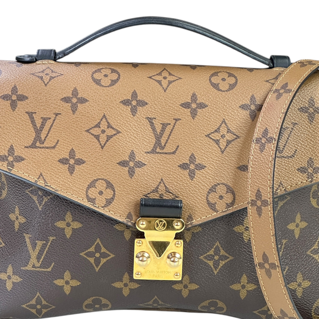 Louis Vuitton Pochette Métis Reverse Monogram canvas