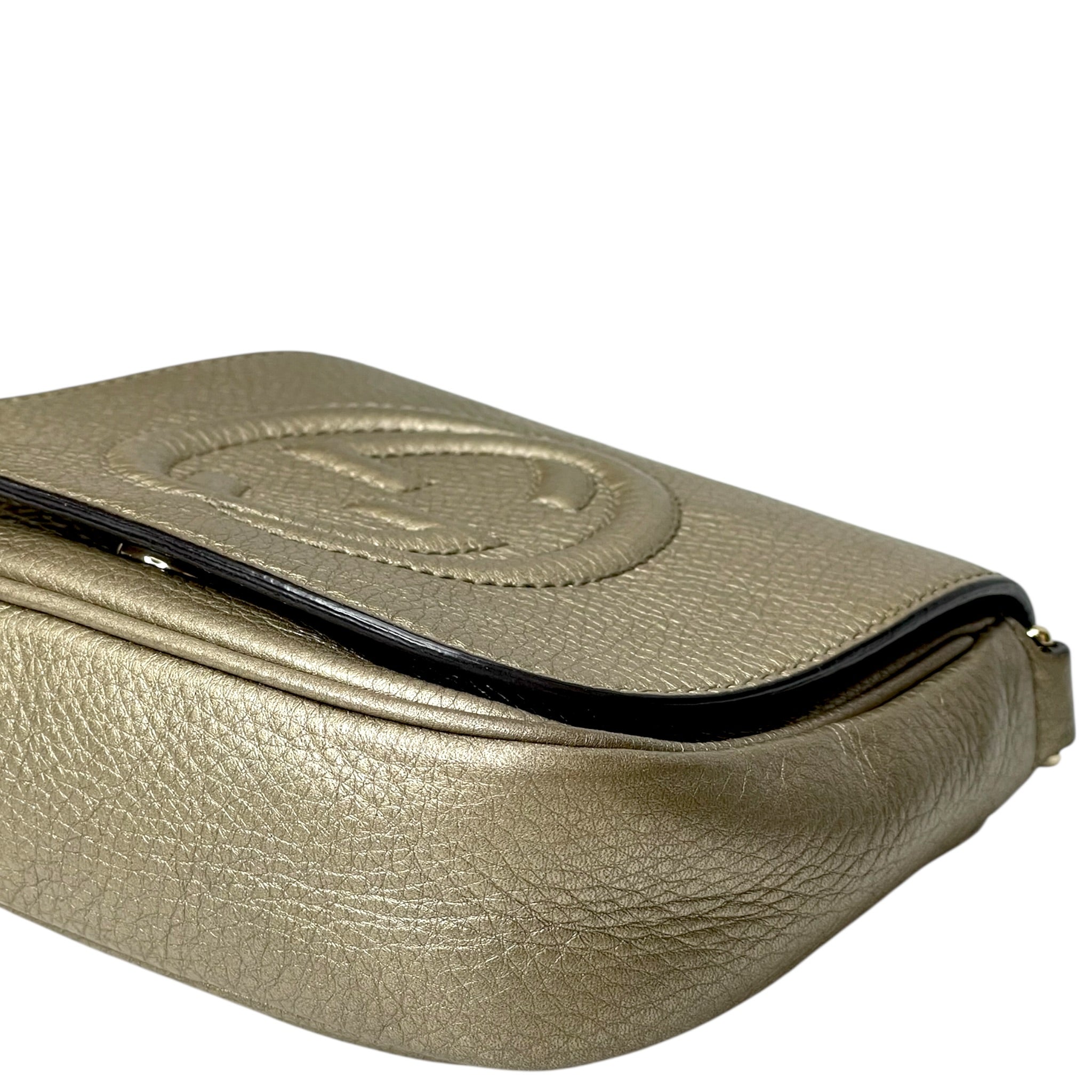 Gucci  Soho Chain Crossbody Bag Metallic Gold Leather