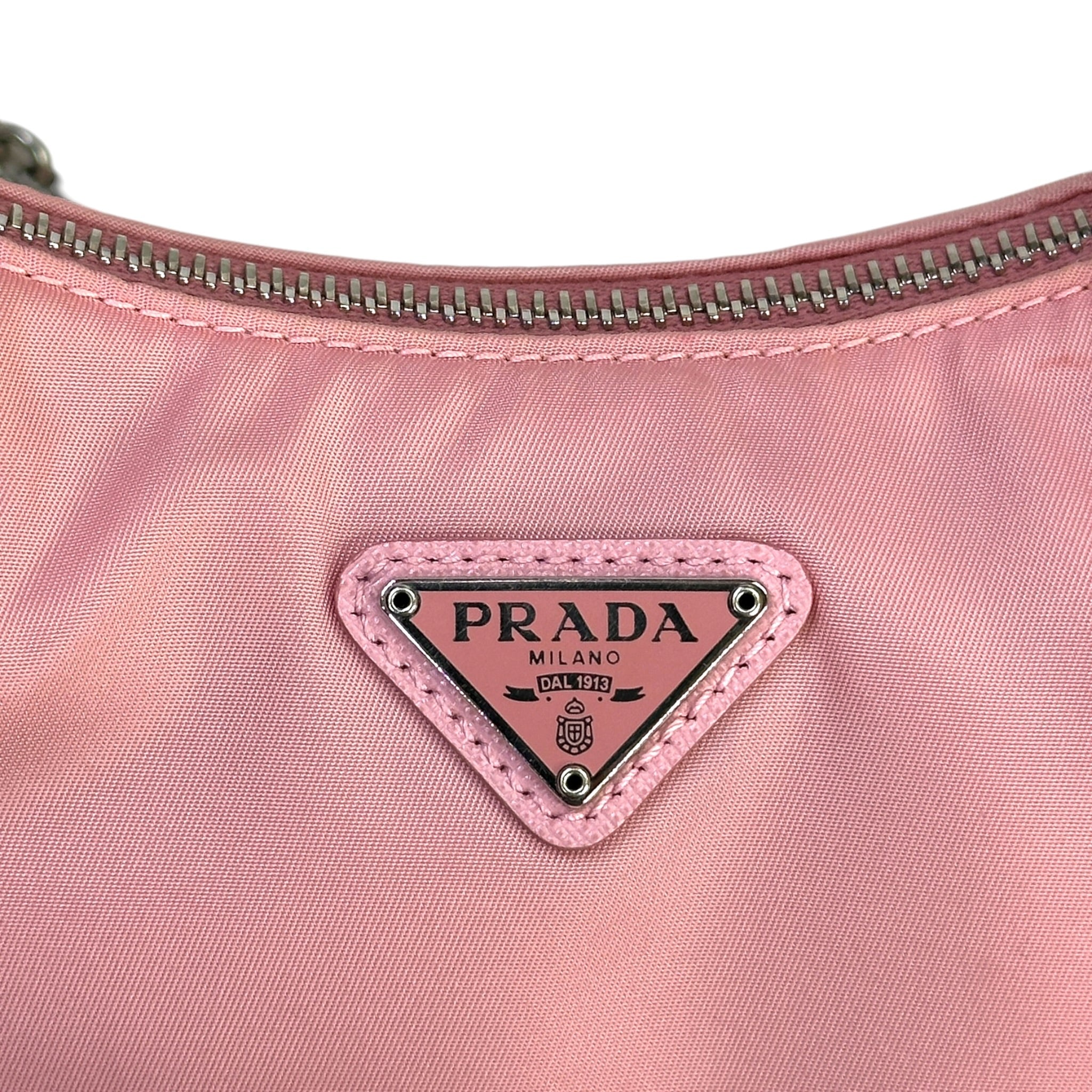 Prada Re-Edition 2005 Shoulder Bag Pink Nylon