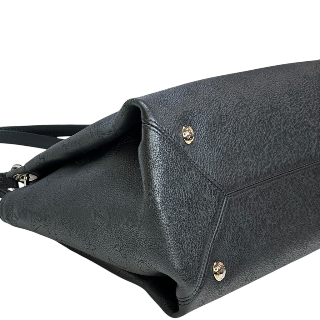 Louis Vuitton Sevres Bag Black Mahina Leather