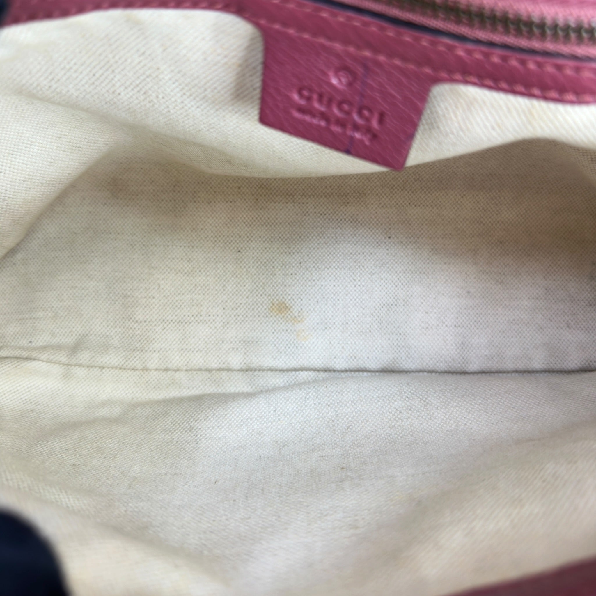 Gucci GG Marmont Shoulder Bag Pink Pebbled Leather