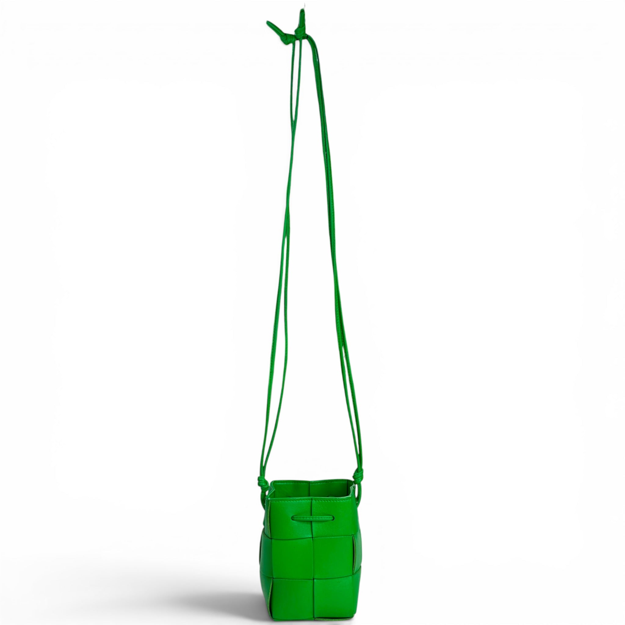 Bottega Veneta Cassette Bucket Bag Woven Green Leather