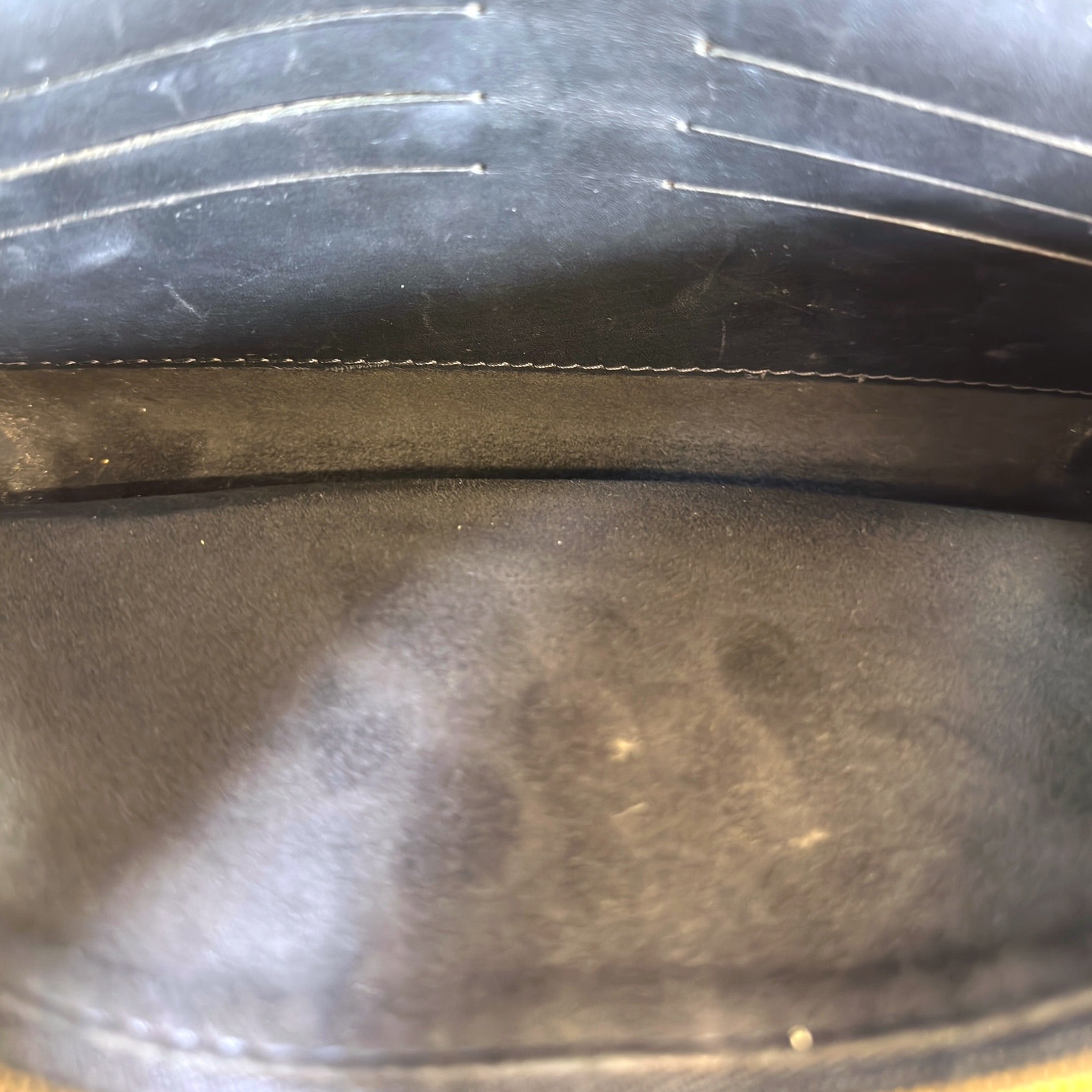 Louis Vuitton Chain Louise GM Bag Black Leather