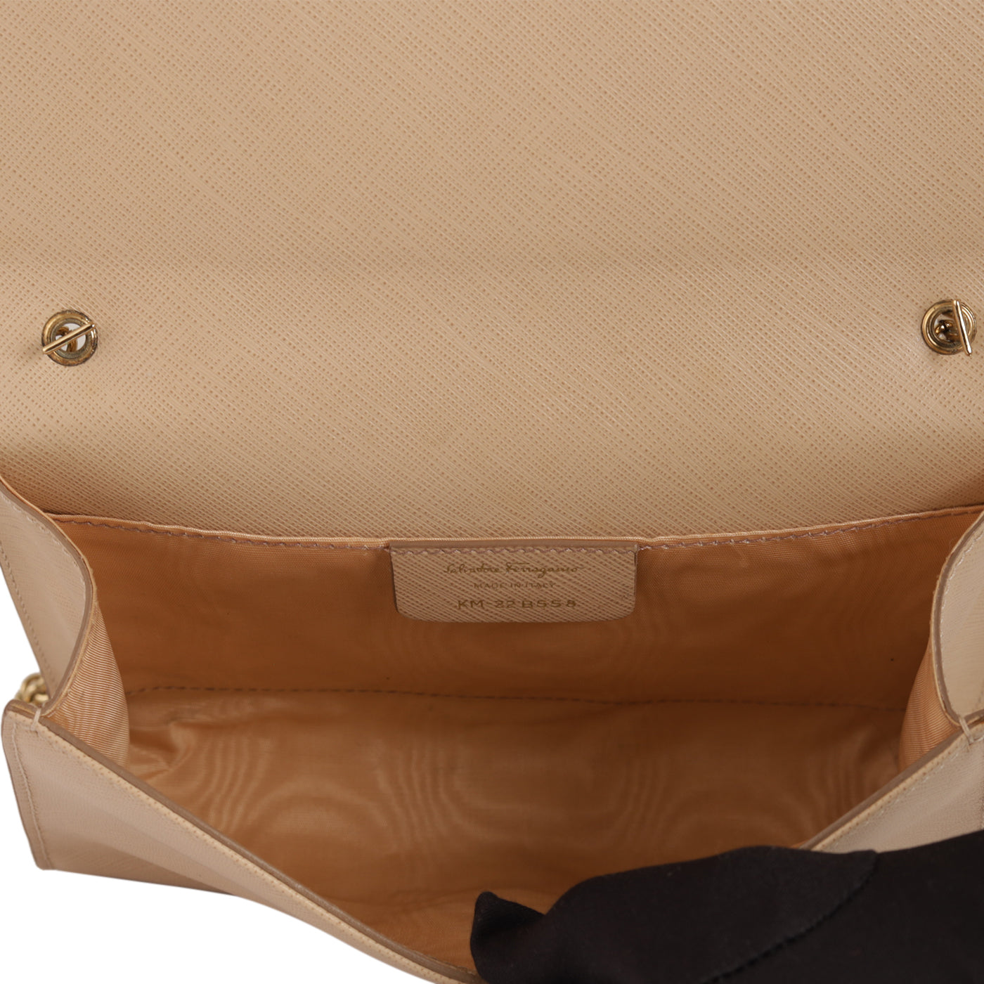 Salvatore Ferragamo Beige Miss Vara  Bow Textured  Leather Cross Body Bag