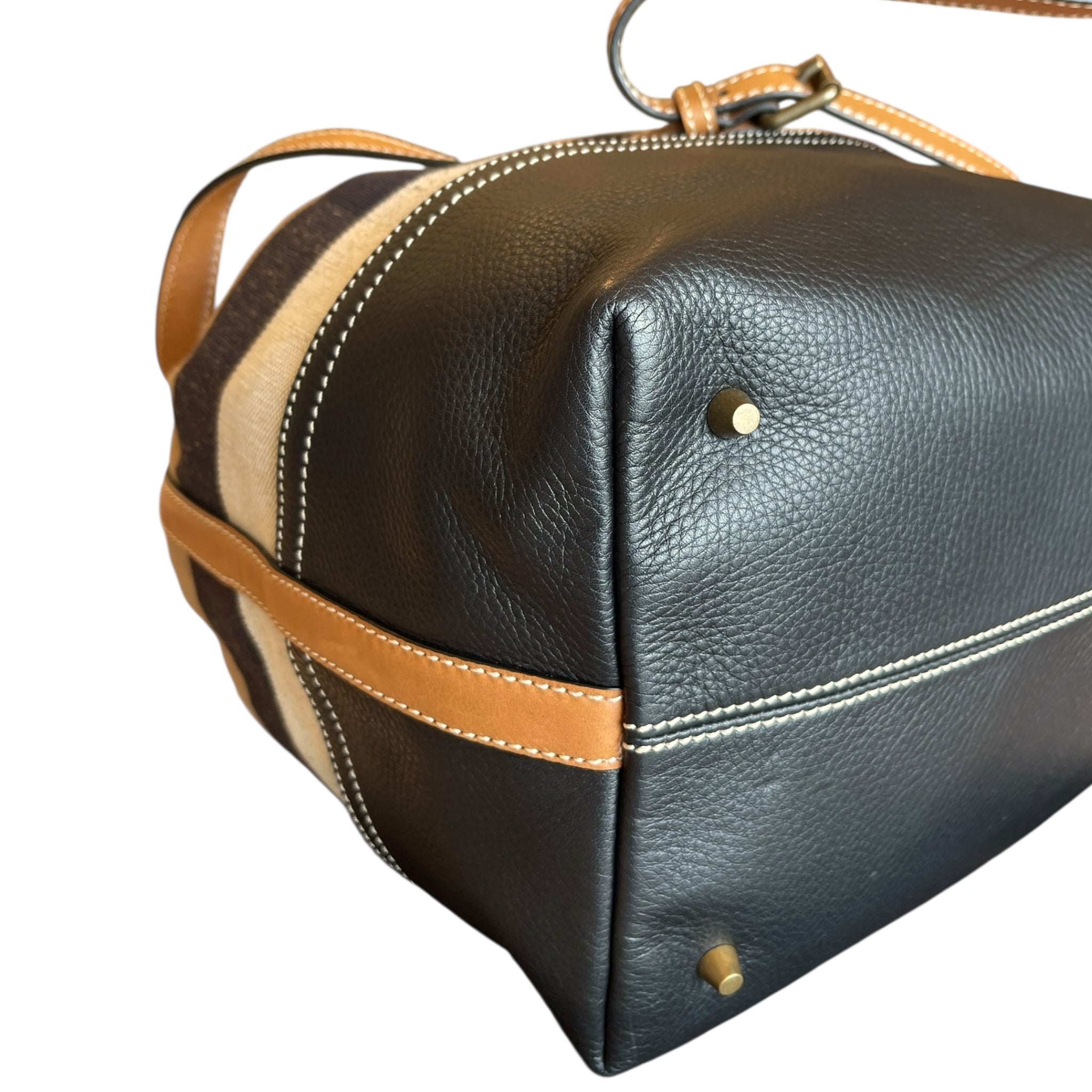 Burberry Heston Bucket Bag Signature House Check Canvas