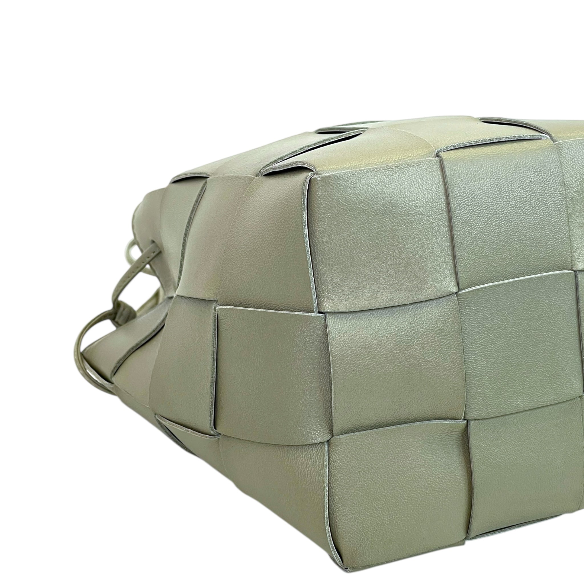Bottega Veneta Small Cassette Bucket Bag Green Leather