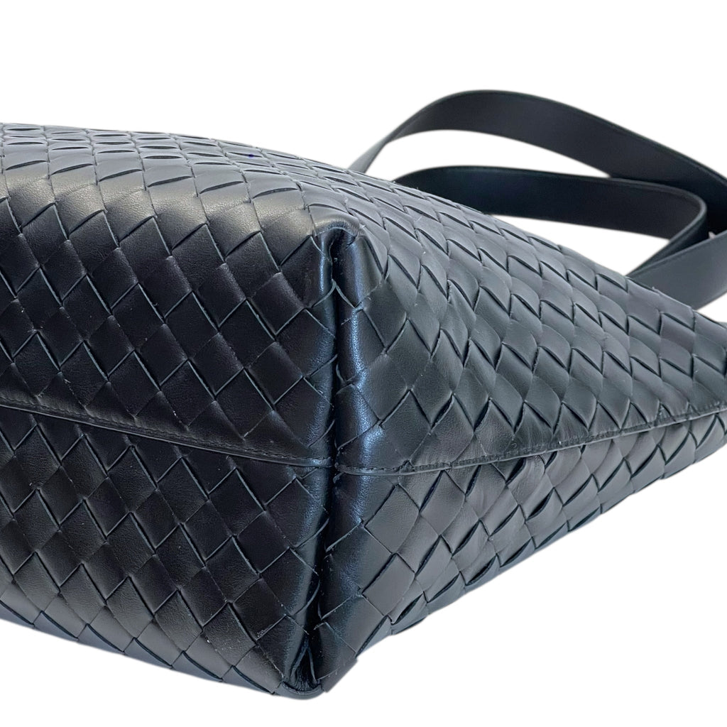 Bottega Veneta Small Intrecciato Zipped Tote Black Leather