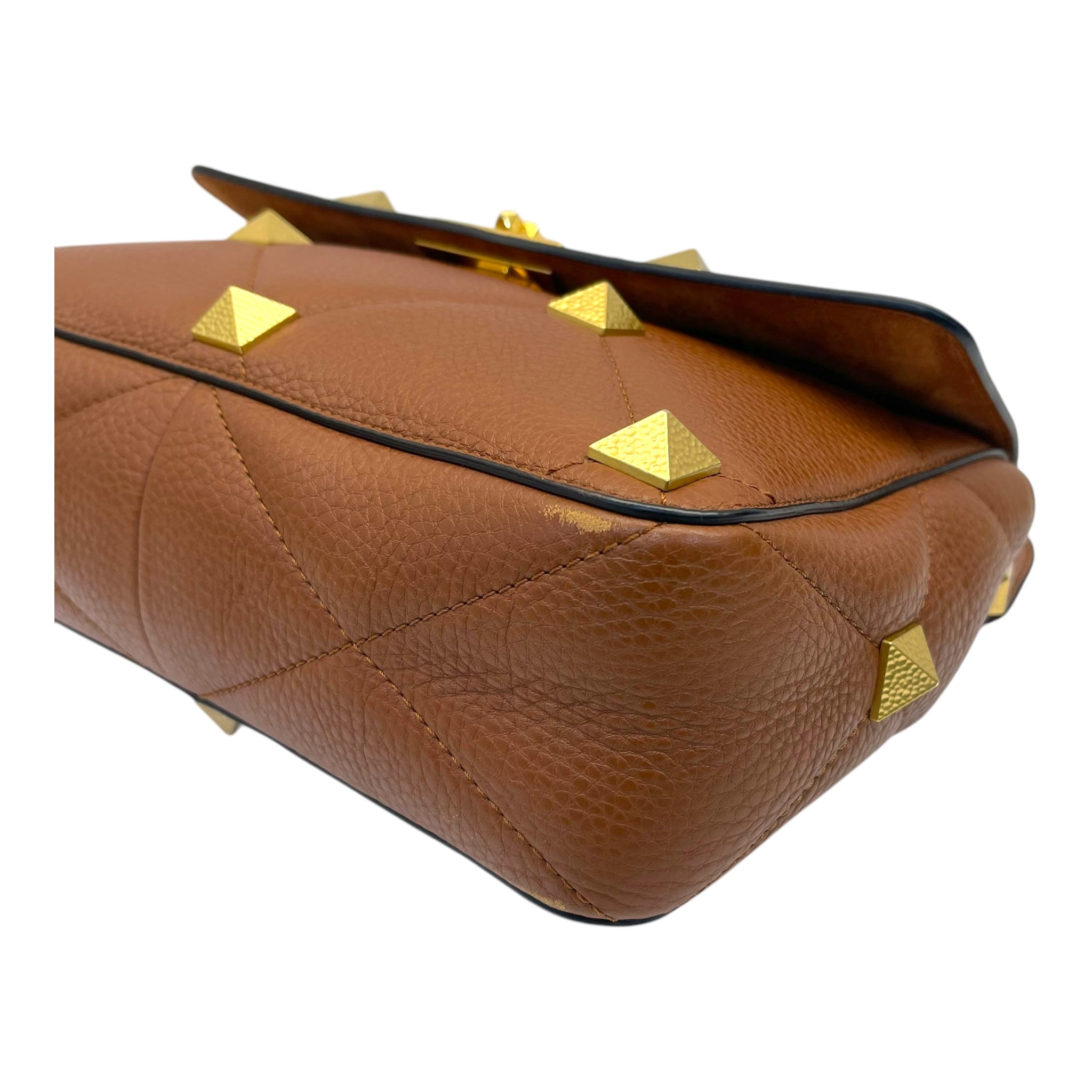 Valentino Nappa Rockstud Medium