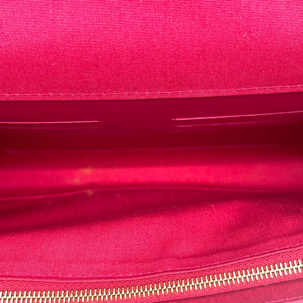 Louis Vuitton Vernis Patent Leather Louise Clutch One Size