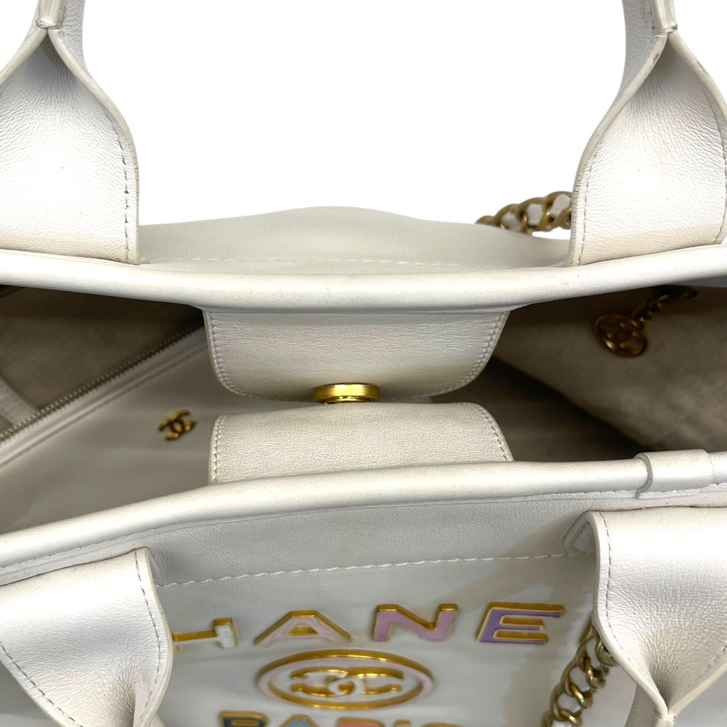 Chanel Deauville 2022 Enamel Medium Tote Bag