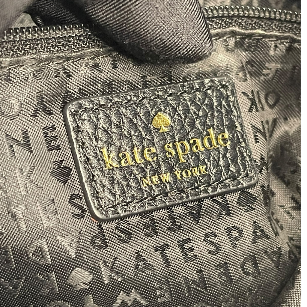 Kate Spade New York — Pebbled Leather Scalloped-Edge Shoulder Bag