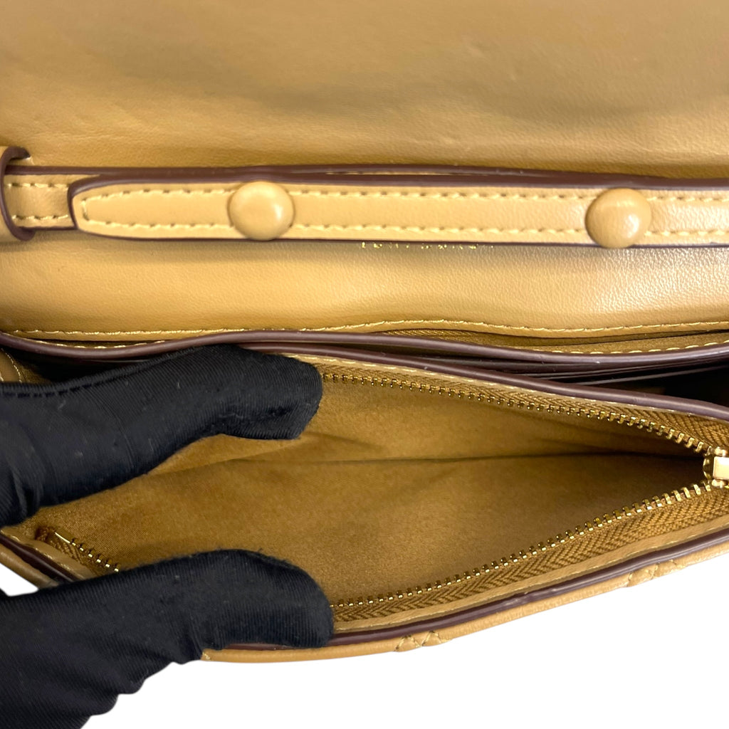 Tory Burch Fleming Soft Chain Wallet