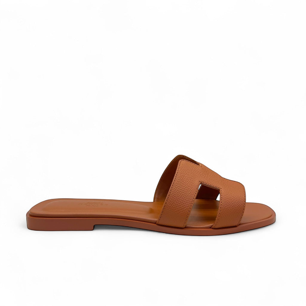 Hermès Oran EU 39 (Tan)