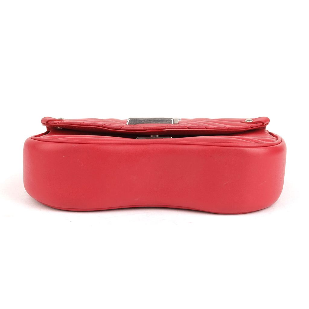 Louis Vuitton New Wave MM Red Leather Chain Bag