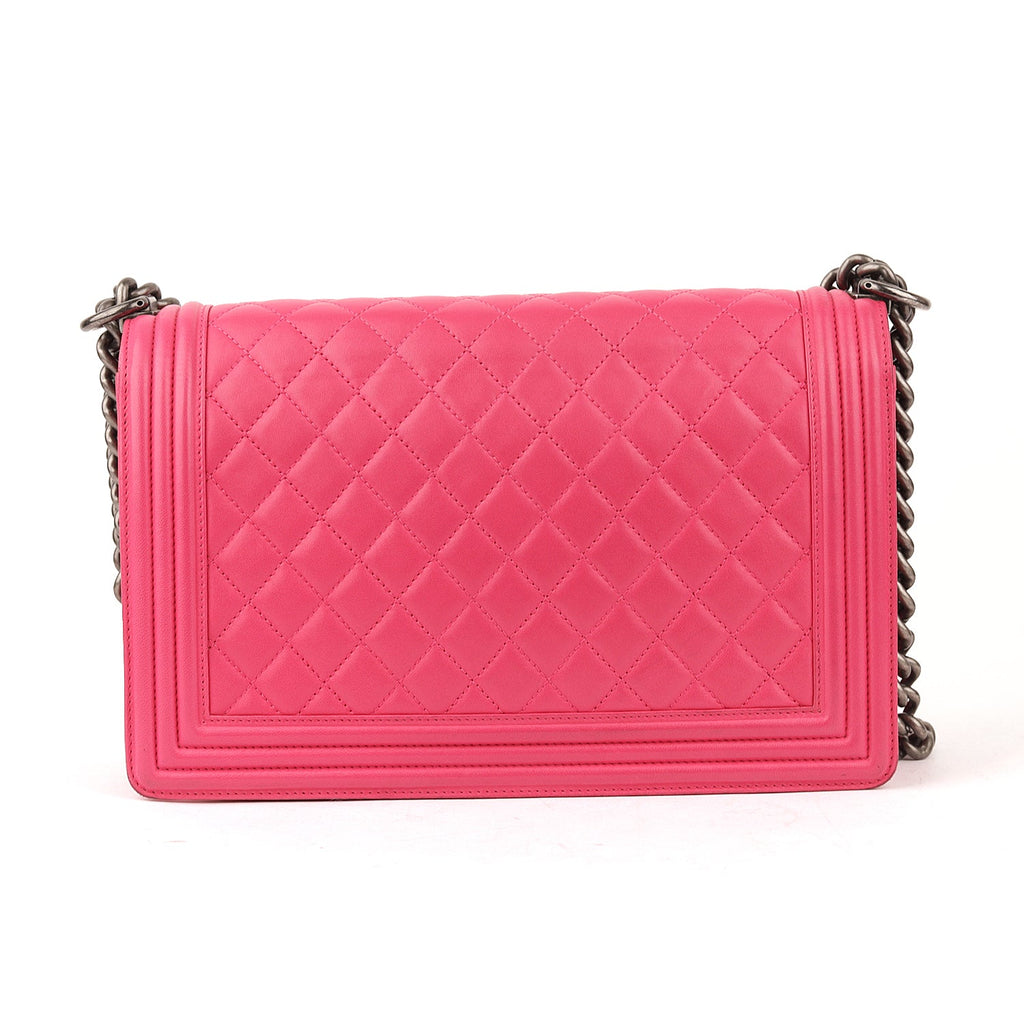 Chanel Boy Bag Medium Pink Quilted Lambskin